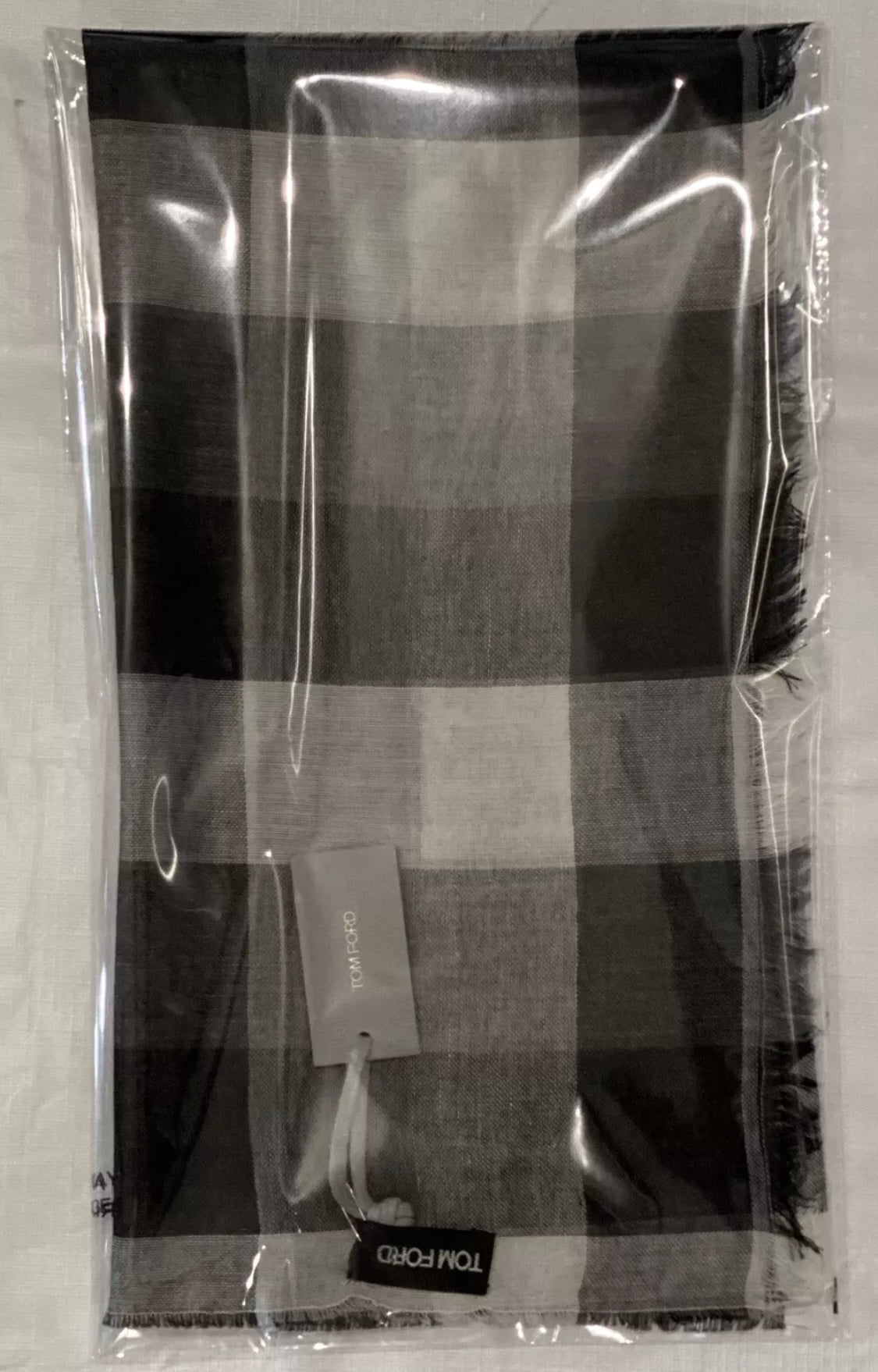 $695 NEW TOM FORD SCARF CASHMERE COTTON SILK MENS SHAWL GAUZY 30 X 14